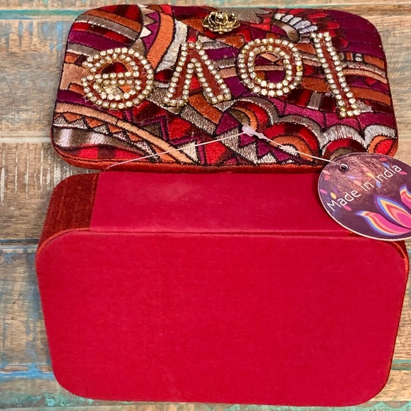 Embroidered Love Jewelry Storage Box with Rose & Rhinestones - Rare! - Picture 7 of 10